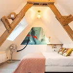 Les Bobos A La Ferme Bed & Breakfast