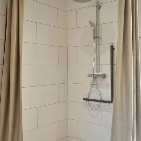 Les Bobos A La Ferme * La Madelaine-sous-Montreuil