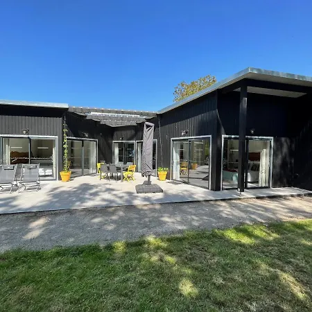 Les Bobos A La Ferme * La Madelaine-sous-Montreuil