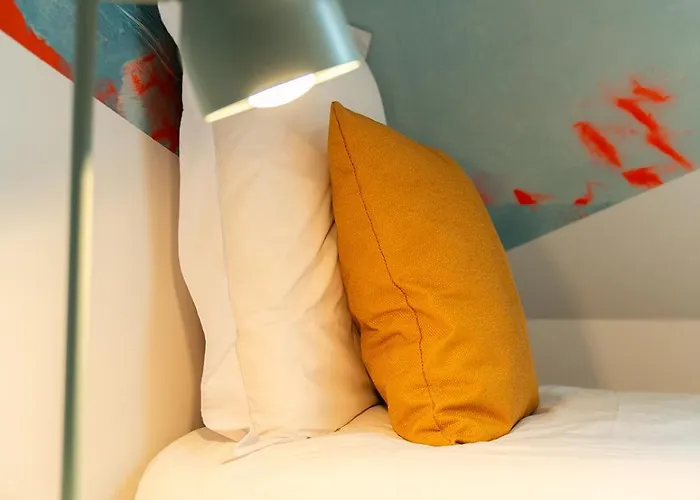 Les Bobos à La Ferme La Madelaine-sous-Montreuil