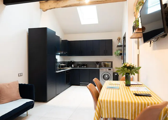 Les Bobos à La Ferme La Madelaine-sous-Montreuil